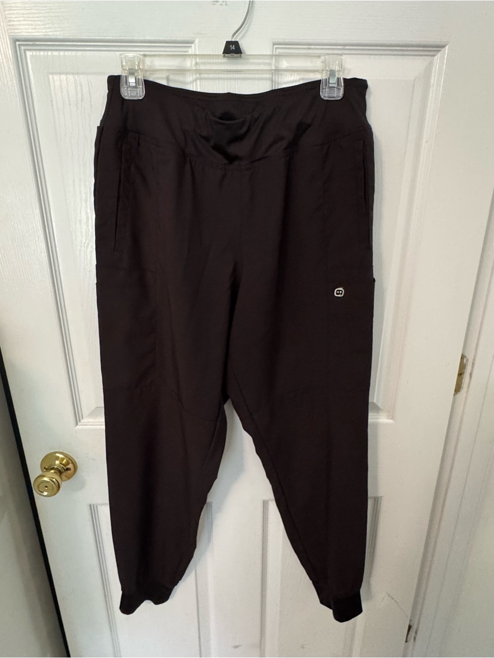 Wink women’s scrub pants